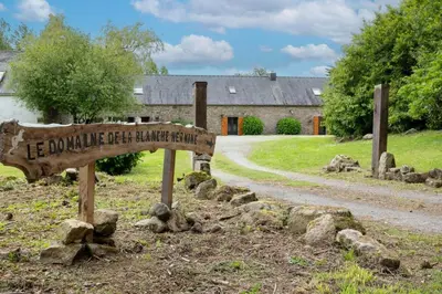 Jardin de l'établissement Cornouaille / Domaine la Blanche Hermine