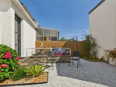 Plan de l'établissement 400m plage de la Cale de Beg Meil, cocon pour 2