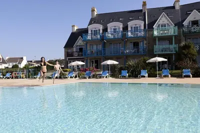 Piscine de l'établissement Résidence Cap Marine - maeva Home - Duplex 2 Pièces 4 Personnes - Sélection MAE-1676 ou située à proximité
