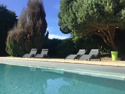 Piscine de l'établissement Charmant gîte avec extérieur et piscine partagée ou située à proximité