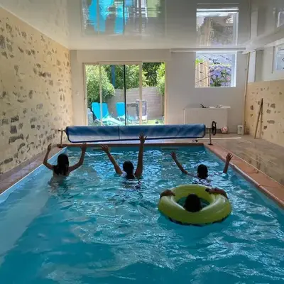 La Villa du Cap - indoor pool - billiards table