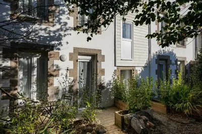 Jardin de l'établissement T2 Kouign Amann