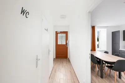 Télévision ou salle de divertissement dans l'établissement Chambre indépendante Clapot