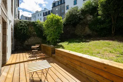 Jardin de l'établissement Chambre indépendante Trinquette