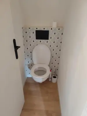Salle de bains dans l'établissement Proche parc 3 curés