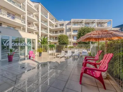 Balcon ou terrasse dans l'établissement D de Bertheaume N413 2P5