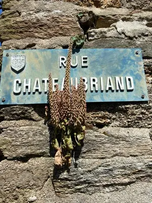 Certificat, récompense, panneau ou autre document affiché dans l'établissement LA VILLE A LA MER N°1