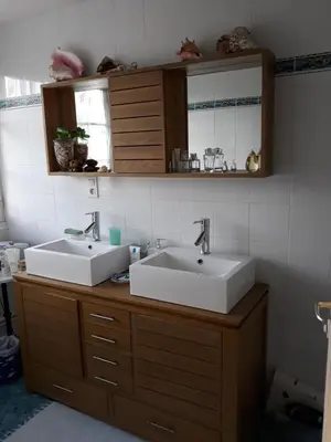 Salle de bains dans l'établissement Chambre sympa belle propriété