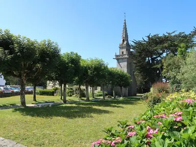Jardin de l'établissement Apartment Terre et Mer by Interhome