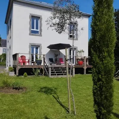 Maison de Kerangall Brest appartement jardin et parking